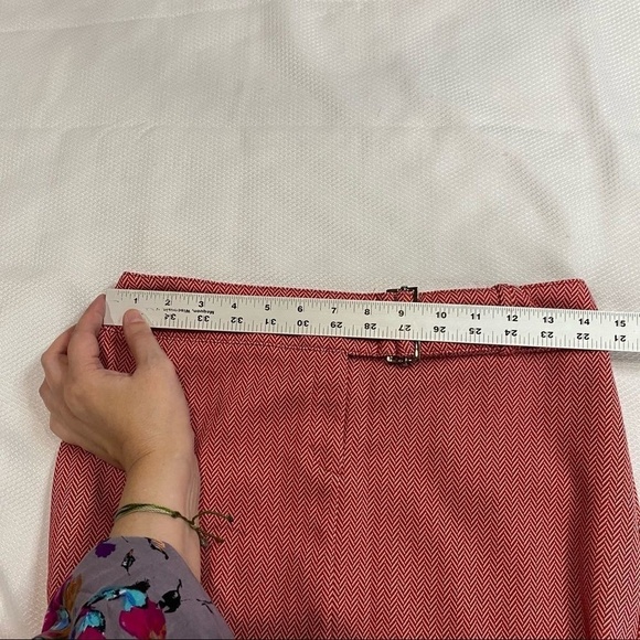 Express Red & White Mini Chevron Attached Belt Skirt - Picture 3 of 5